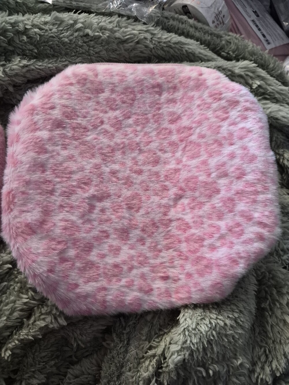 Faux Fur Leopard Print Coin Pouch with Wrist Strap - Picture 3 of 4